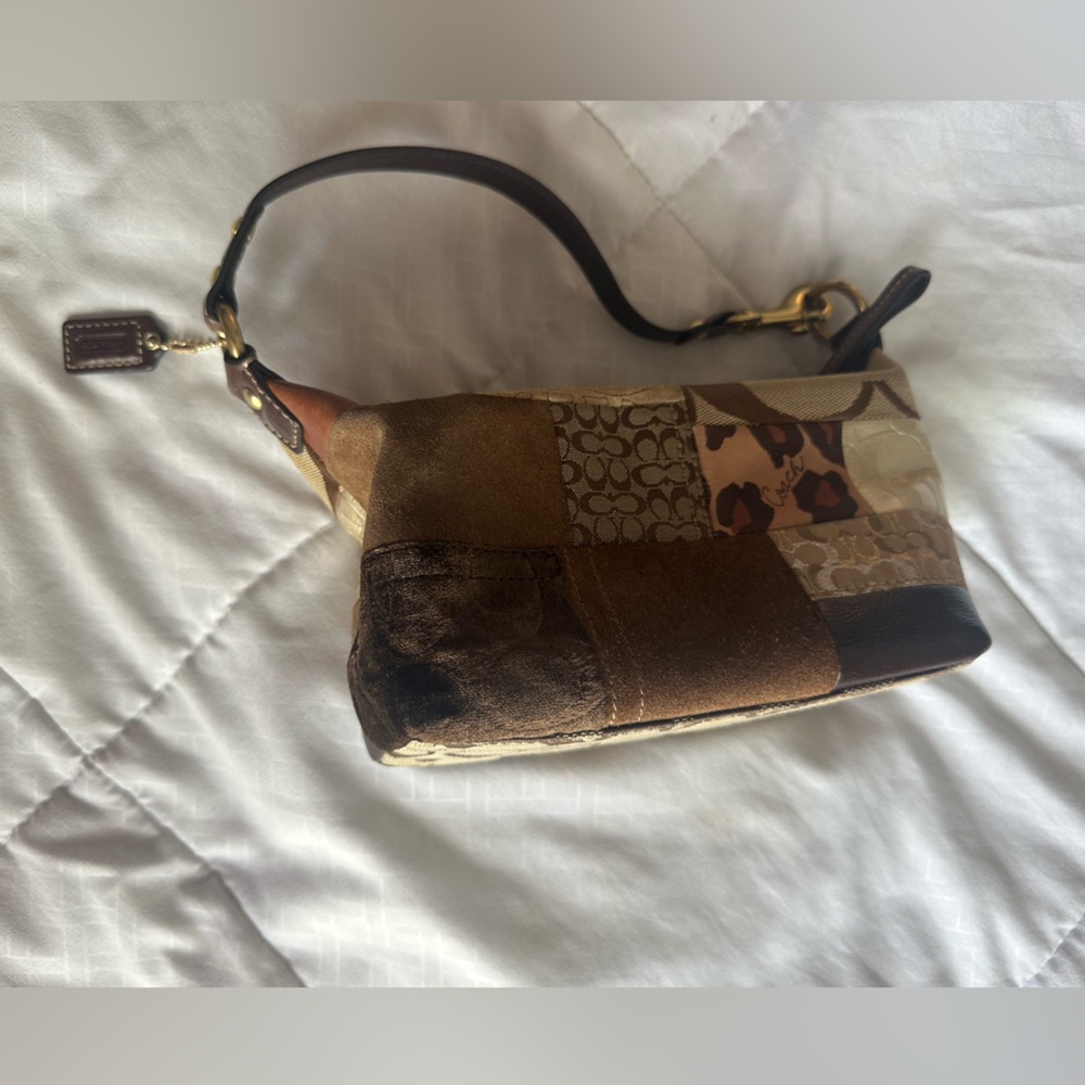 Coach Brown Patchwork Signature Leather & Canvas Shoulder Bag - Picture 2 of 5